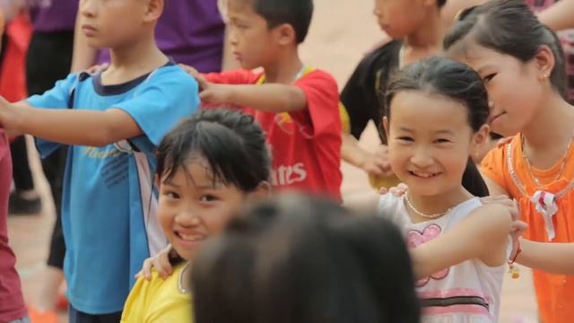 Lăng kính V.E.O смотреть онлайн