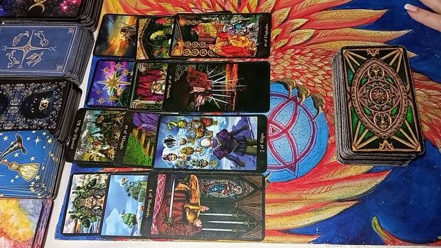 Таро расклад: ЧТО У НЕГО С СОПЕРНИЦЕЙ??? смотреть онлайн