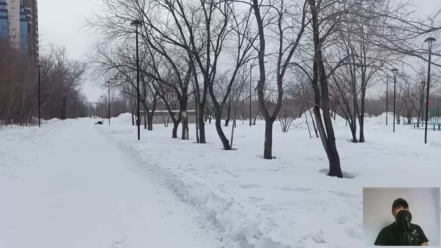 Сестра эта квартира принадлежит жене. Живёшь здесь за просто так, и радуйся...