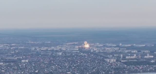 Авиаудар по складу боеприпасов ВСУ в Херсоне