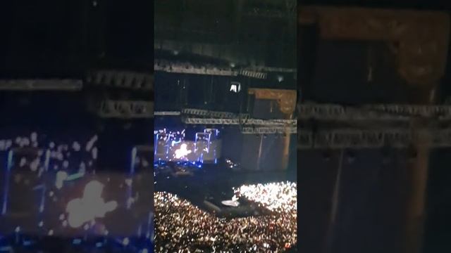 Queen - Love of my life (in Korea live 2020) смотреть онлайн