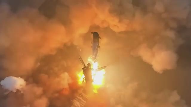 Тестовый полёт Starship / июнь 2024 / Смотреть обязательно со звуком!) смотреть онлайн