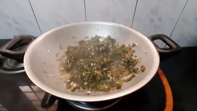 Tambdi Bhaji / Goan Amaranth Bhaji - Traditional Goan vegetarian recipe