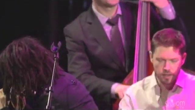 Hinei Mah Tov - Michelle Citrin Joshua Nelson (AIPAC 2013) смотреть онлайн