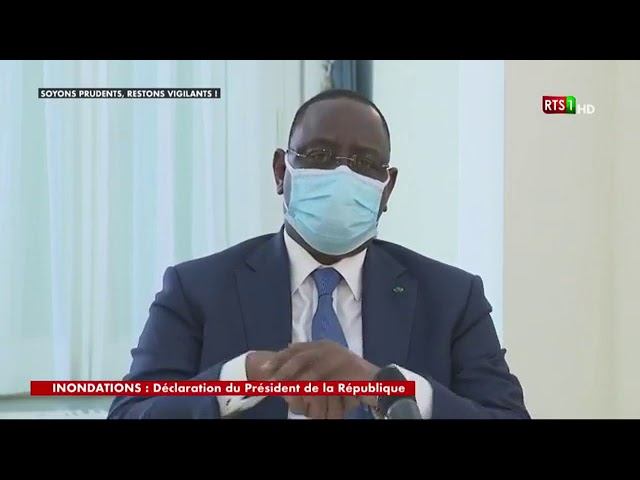 Inondations meurtrières: le président Sall défend son action