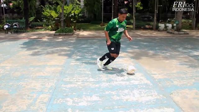 ADIDAS ACE 15.1 TOP SALA REVIEW!!! [Bahasa Indonesia] смотреть онлайн