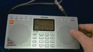 Tecsun PL-660 vs Tecsun PL-390 FM Test
