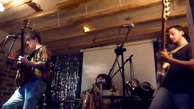 Cassia - Loosen Up смотреть онлайн