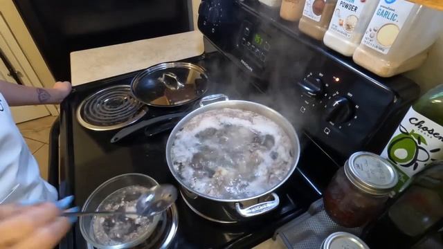 Side Boob Kitchen - Beef Pho смотреть онлайн