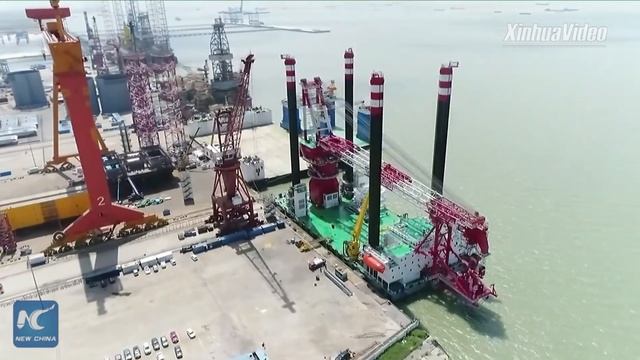 Largest of its kind in the world! Wind turbine installation vessel delivered смотреть онлайн