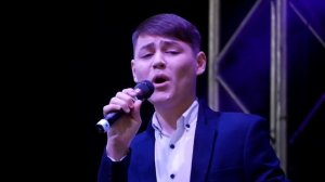 Лев Кулушев - Беҙ бит күптән күктә йәрәшелгән