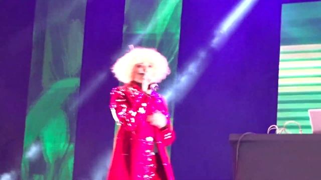 Vanotek feat Lori Ciubotaru  In dormitor live la Party Revelion Constanta 2019 (Video) смотреть онлайн