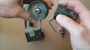 Снятие и замена патрона старого шуруповерта Интерскол