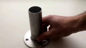 Стакан для крепления лестниц для бассейнов www.runvilpools.ru