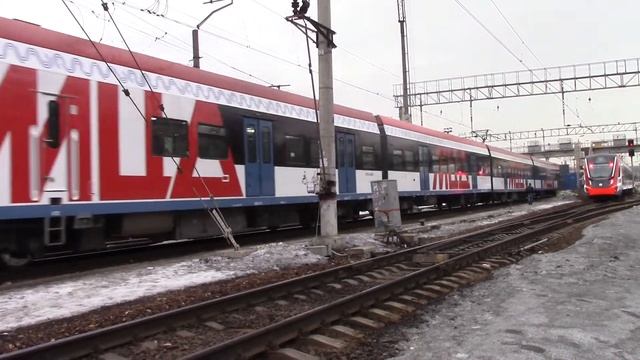 Электропоезда ЭГ2Тв-008"Иволга", ЭГ2Тв-020"Иволга" смотреть онлайн