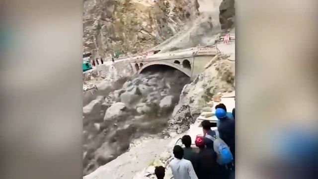 10 Scary Natural Disasters - Earthquake/Tsunami/Landslide/Storm ...Moments Ever Caught On Camera смотреть онлайн