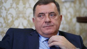 Додик указал на отсутствие страха перед санкциями за визит в Москву 9 мая