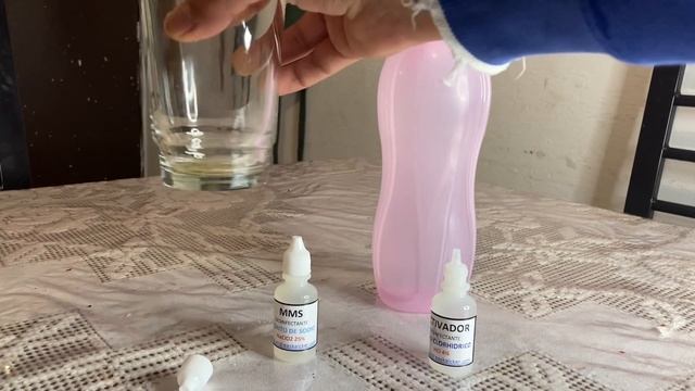 Preparación de gotas | Clorito de sodio y Ácido clorhidrico смотреть онлайн