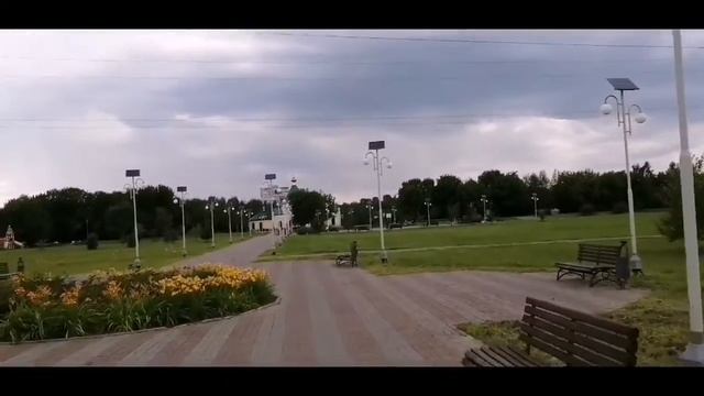 Дед Медведь и Баба Лиса по малину пошли! смотреть онлайн