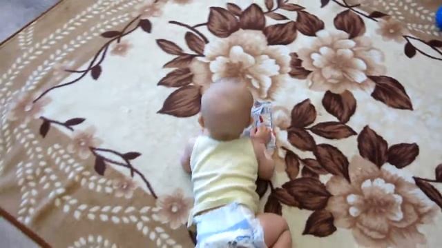 Малыш Марк I (6 месяцев) УХ ОН ЭТОТ ПАКЕТИК! смотреть онлайн