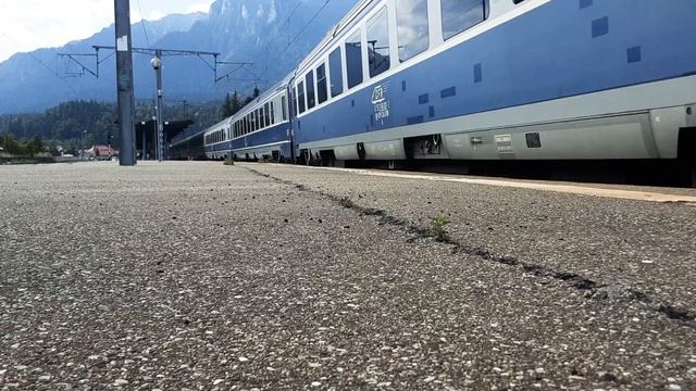 IR 1623 BUCURESTI-BRASOV-SIBIU Pleaca Din Bușteni CU 060 EA DELFIN 91-53-0-477-821-9 смотреть онлайн