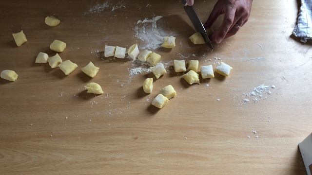 Gnocchi al pesto смотреть онлайн