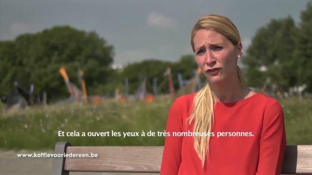 Café Pour Tous - Melissa un an plus tard смотреть онлайн