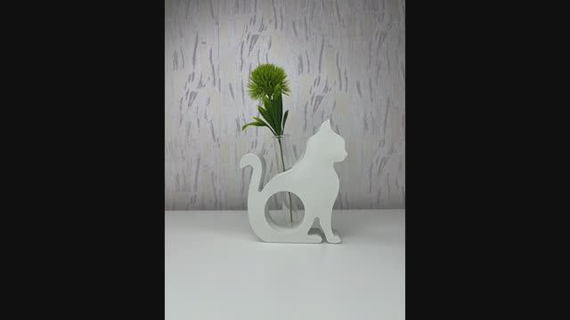 Ваза «Кошка» из пескобетона...