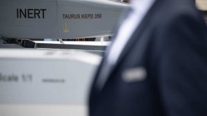 Британия одобрила идею Мерца передать Киеву ракеты Taurus