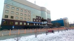 В Сургуте мужчина устроил погром в отделении банка и ранил сотрудника Росгвардии