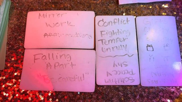 Selena and Benny reading: is Selena tired of Benny but trying to prove a point!? смотреть онлайн