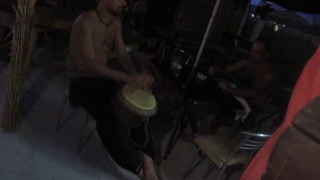 Надо покурить предварительно