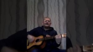 Хез модар ки мусофир писарат омада аст