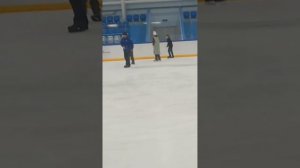 катаемся на коньках
