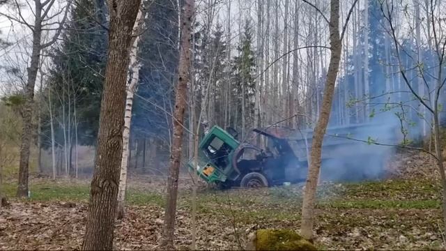 КамАЗ простоял в лесу 20 лет смотреть онлайн