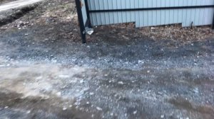 Шарниры разных диаметров на гаражных воротах