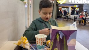 Обзор Кидс Мил из Мака! С дракончиком!