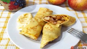 Блинчики с яблоками и сметанным кремом