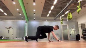Медвежья походка (Bear crawl)