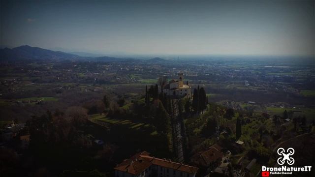Montevecchia | Trail Running | 4K смотреть онлайн