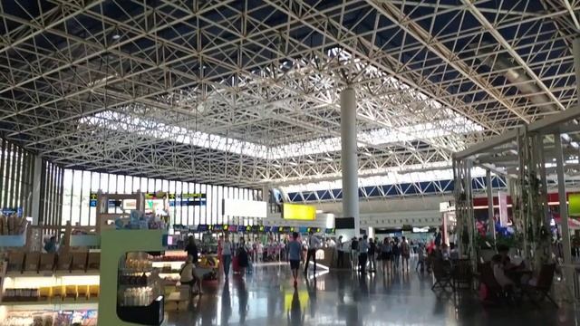 Аэропорт Сочи. Краткий обзор.#мореотдых #travel #сочи #аэропорт