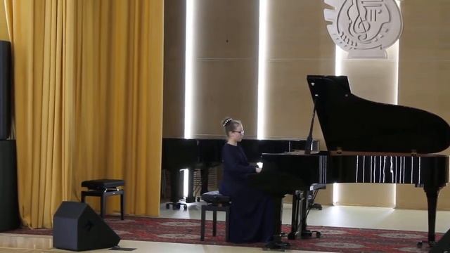 Логинова Диана 12 лет И.С.Бах "Prelude and Fugue in D minor (WTK, Book I, No.6), BWV 851 смотреть онлайн