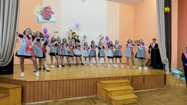 Последний звонок-2022 🛎! Флешмоб 11А МБОУ СОШ №2 Чебоксары