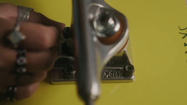 Cinematic Skateboard Build - Sony FX3 смотреть онлайн