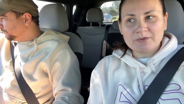 КТО получает ЕДУ БЕСПЛАТНО в США / Попытка взять продукты из Фуд Банка смотреть онлайн