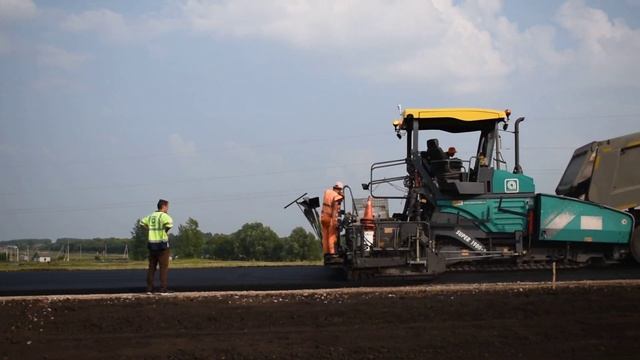 До Нижних Савруш в Аксубаевском районе построили асфальтовую дорогу смотреть онлайн