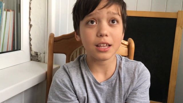 УВИДЕЛ МАМИНЫ БРОВИ И РАСПЛАКАЛСЯ смотреть онлайн