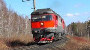 ТЭП70-0516 с пригородным поездом Екатеринбург-Пасс. — Верхний Уфалей