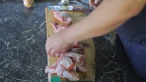 Кролик в афганском казане в  томатным соке нежнейшее мясо!!!