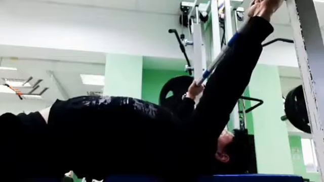 Жим лежа 105 кг будет Record смотреть онлайн